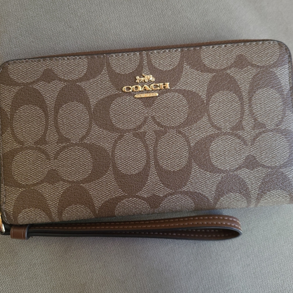 Coach Khaki Signature Phone Wallet